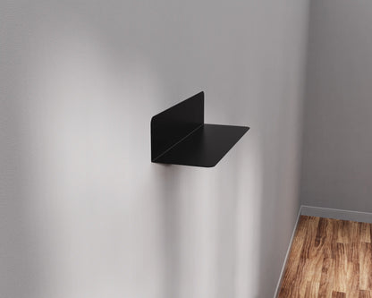 FACH© Minimalistická kovová polica